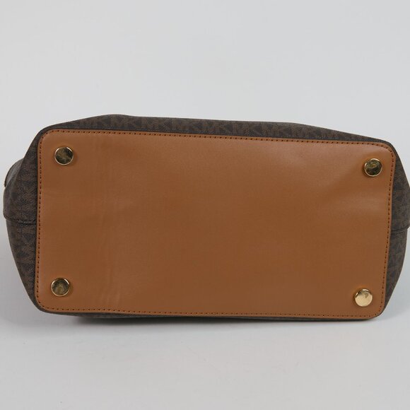 Michael Kors Monogram Shoulder Bag - Store Return - Picture 3 of 6